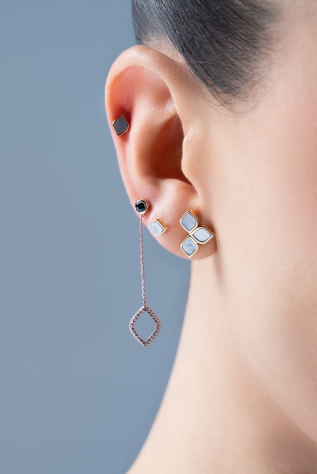 EZEIA Azure Tears Earrings 2