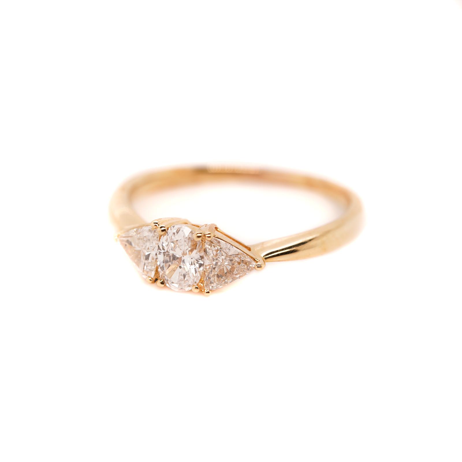 Gold Oval Diamond Ring 2