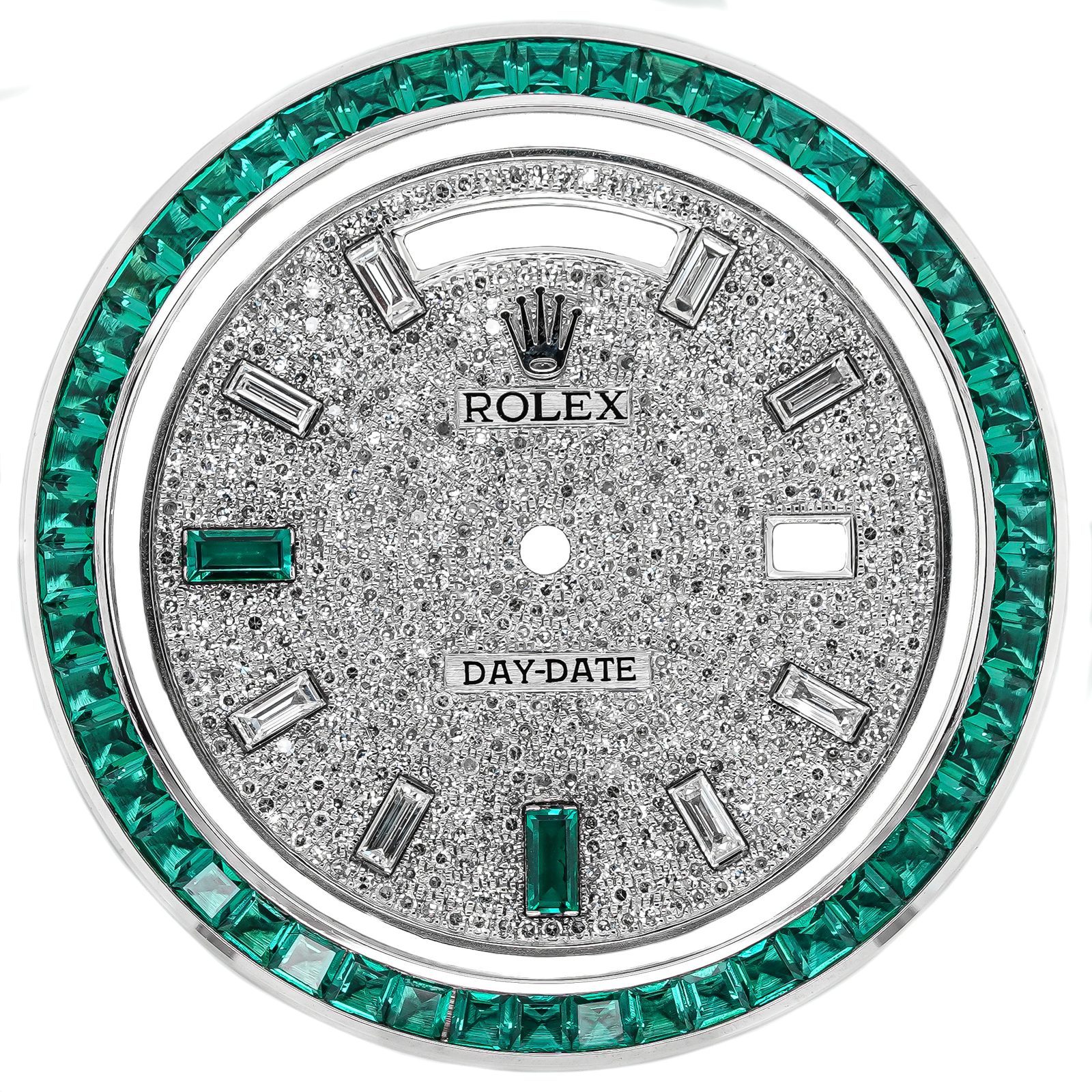 WG DD40 EMERALD BEZEL AND DIAMOND PAVE